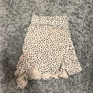 pink rose brand new flowey shorts